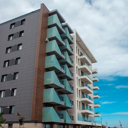 Green Apartament Near The Beach Navodari Exterior photo